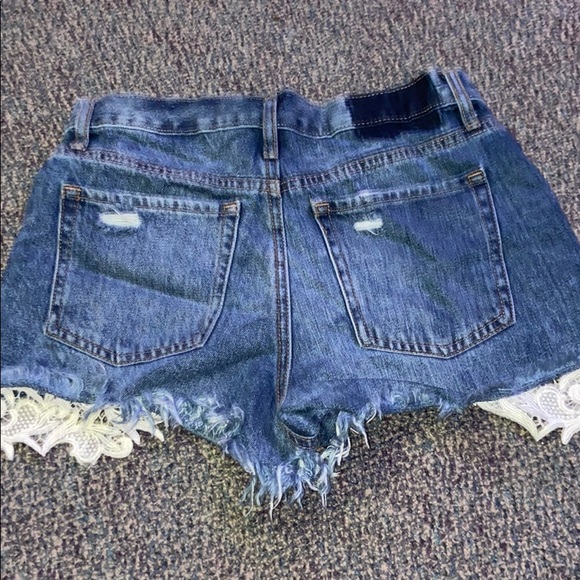 Aeropostale Jean shorts-size 4 - Picture 2 of 2